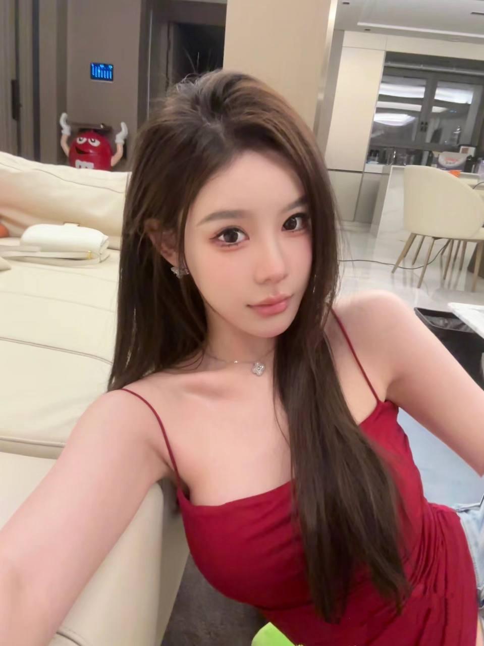 墨香与茶香,书店角落的静谧时光