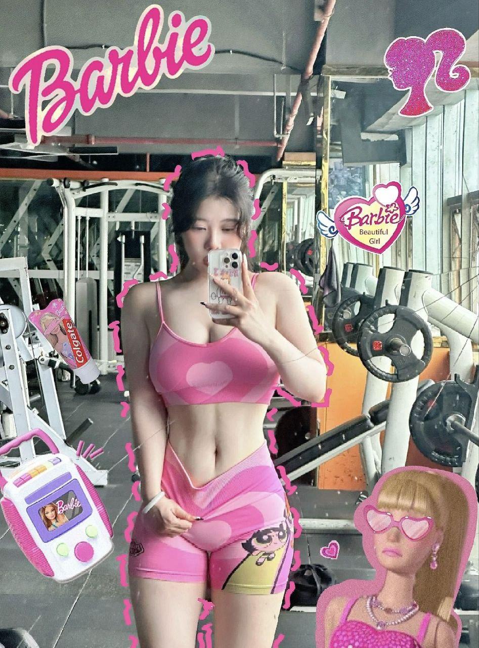 茶香袅袅，茶馆里的微气候—水汽、人声与茶烟的交响曲